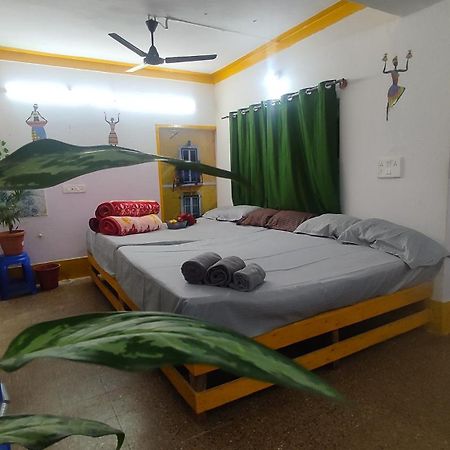 מלון Narasimharaja Puram Adh Amilia Gardens מראה חיצוני תמונה