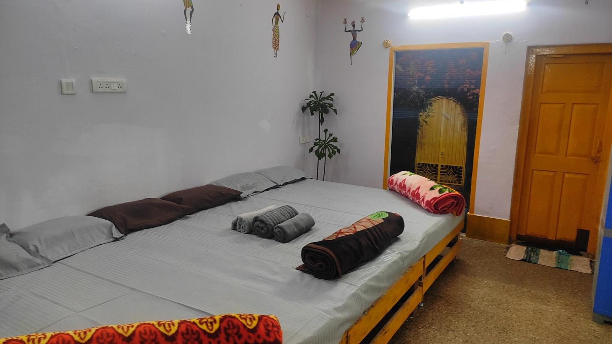 מלון Narasimharaja Puram Adh Amilia Gardens מראה חיצוני תמונה